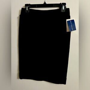 Ralph Lauren Sport size 2 black skirt.  96% cotton zipper back